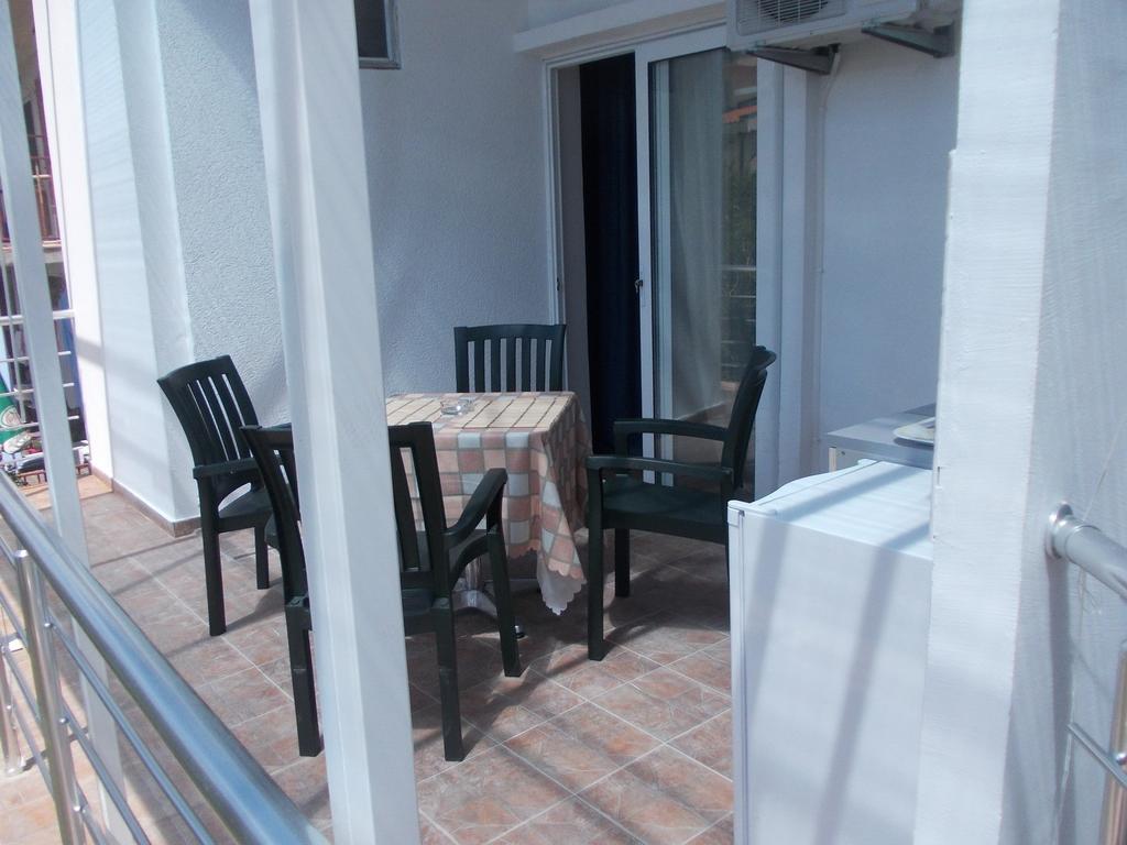 Apartments Idolga Bar Oda fotoğraf